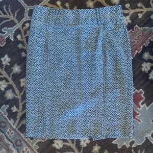 Black and white pencil skirt